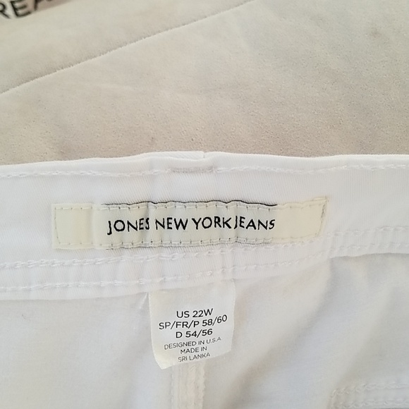 Jones New York Pants - Picture 7 of 8